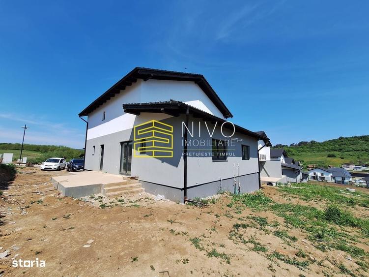 Casă cu 4 camere cu Teren 350 Mp în Livezeni
