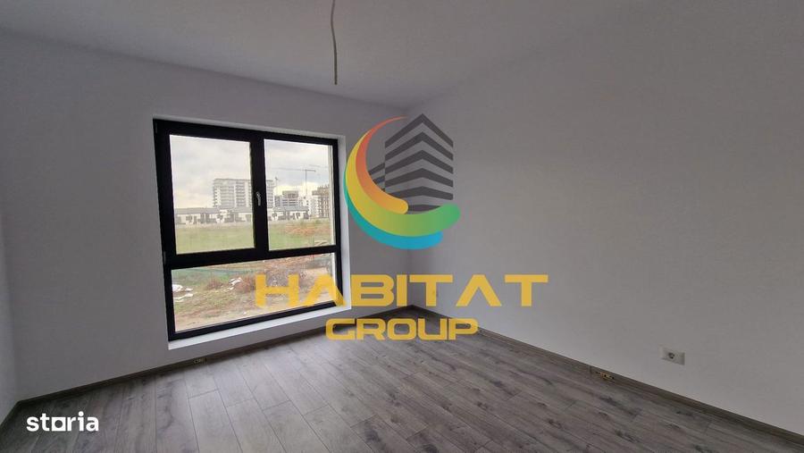 Apartament cu 4 camere decomandat în Titan