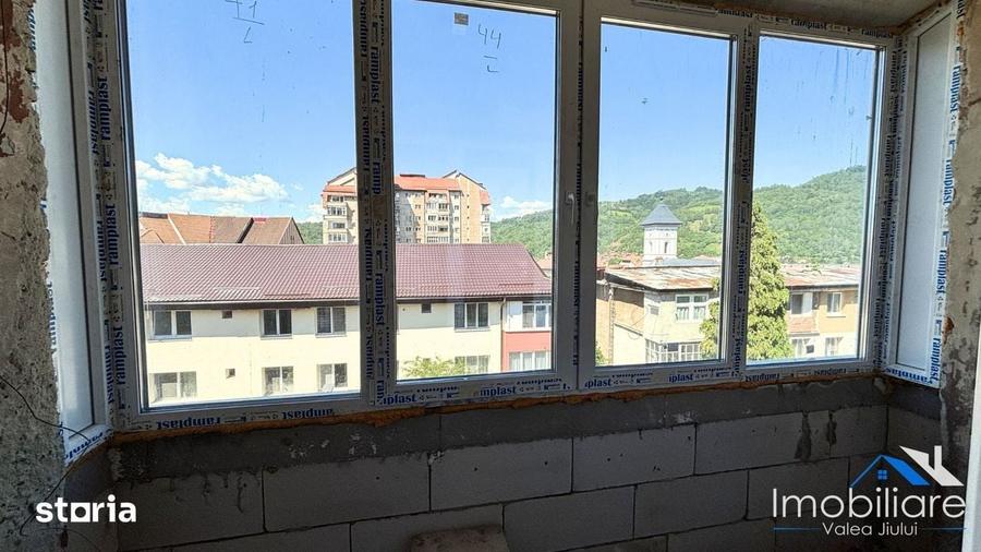 Apartament cu 2 camere în Petros