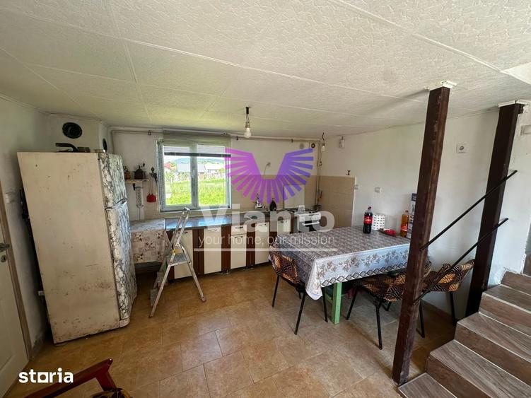 Casă cu 3 camere cu Teren 800 Mp în Slimnic