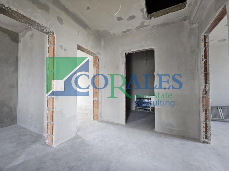 Duplex cu 5 camere cu Canalizare în Ciarda Roșie
