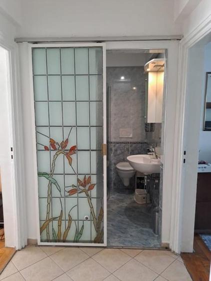 Apartament cu 2 camere decomandat, mobilat în Calea Victoriei