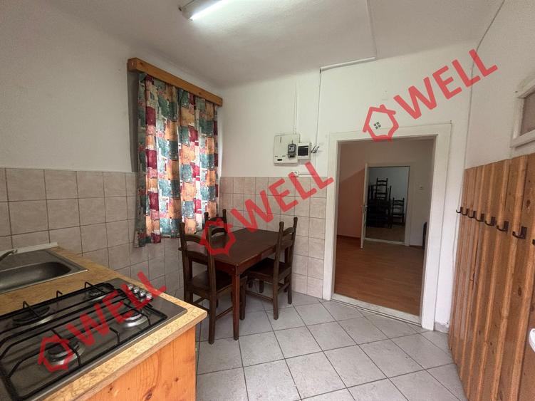Casă individuală cu 3 camere cu Teren 456 Mp în Central