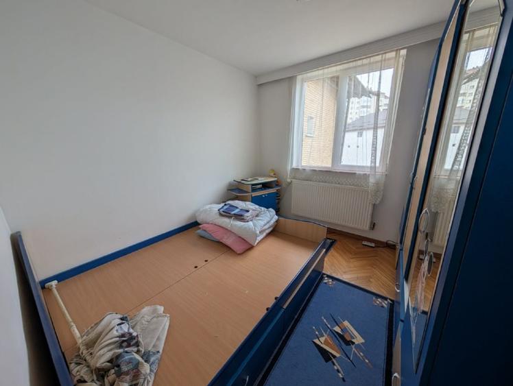 Vand apartament 3 camere Piatra-Neamt - mobilat - 3