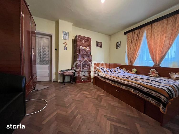 Casă cu 4 camere decomandat cu Teren 980 Mp în Sud