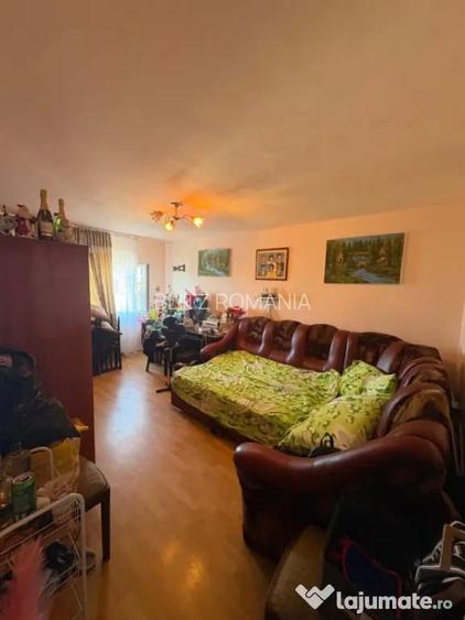 Apartament 3 camere, 64 mp utili, etaj 4/4 acoperi? , o - Baia Mare (Maramures)