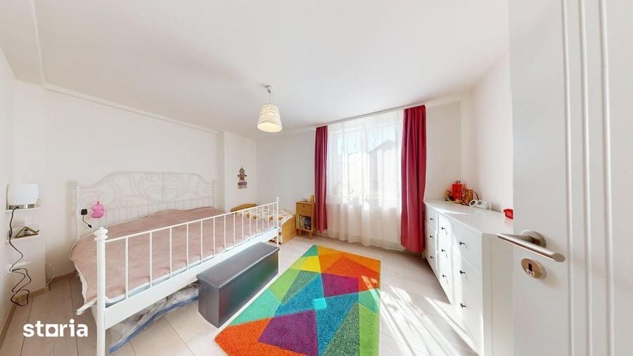 Casă cu 4 camere cu Teren 540 Mp în Șura Mare