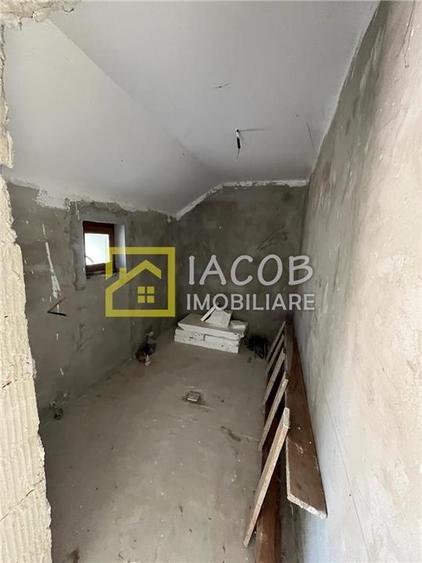 Casă individuală cu 4 camere cu Teren 259 Mp în Dumbrava (Berești-Bistrița)