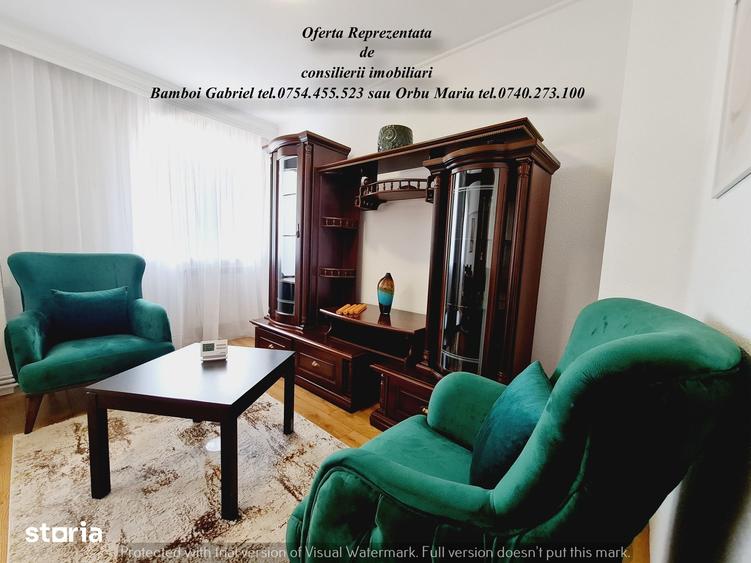 Apartament cu 4 camere decomandat în Piața Unirii