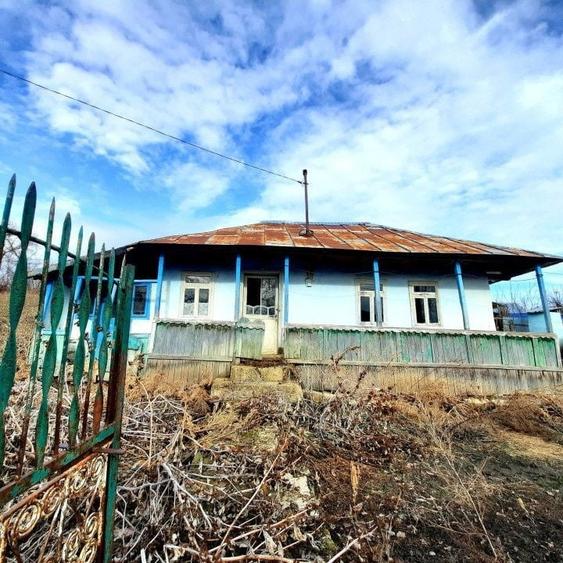 Casă individuală cu 2 camere cu Canalizare în Dănești