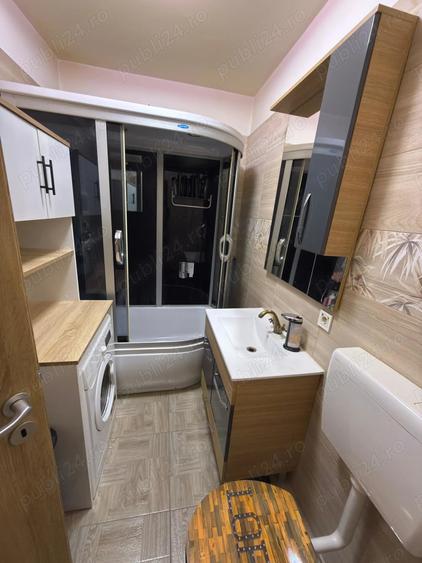 Apartament cu 3 camere decomandat în Terezian