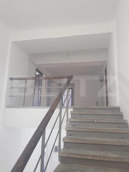 Spațiu comercial, de 680 mp, în Central