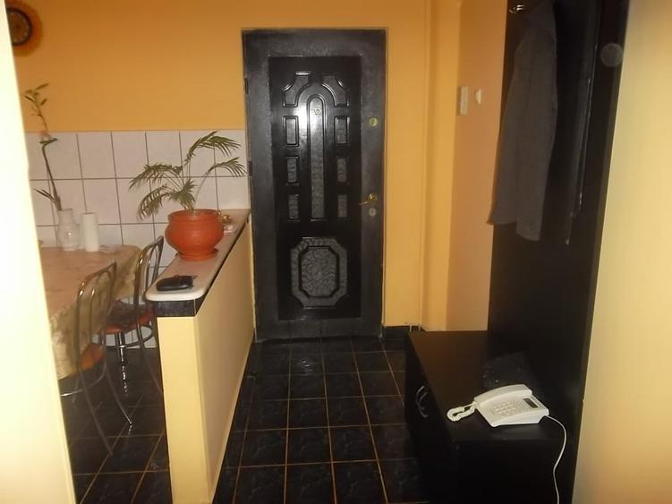 Apartament cu 2 camere decomandat în Ultracentral