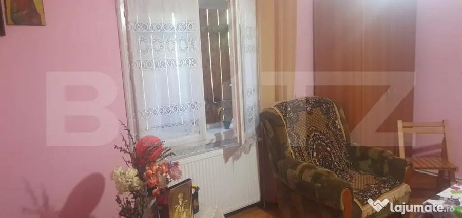 Casă cu 5 camere cu Teren 750 Mp în Central