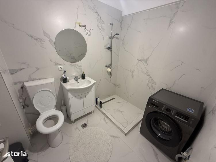 Apartament cu 2 camere decomandat în Colentina
