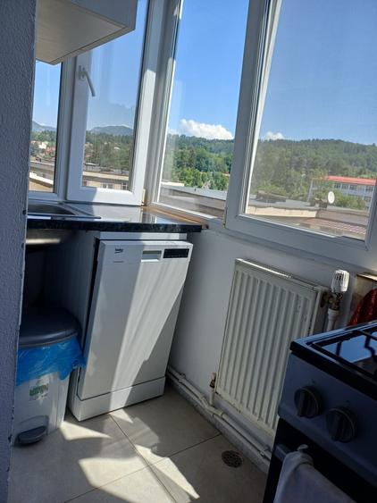 Apartament cu 2 camere decomandat în Slătinioara