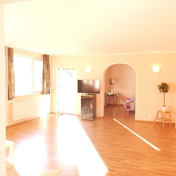 Duplex cu 4 camere cu Canalizare în Lacul Tei
