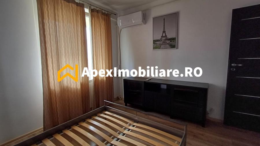 Apartament cu 3 camere decomandat, mobilat în Lacul Tei