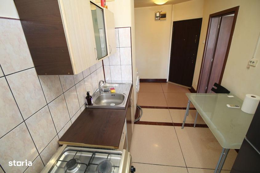 Apartament cu 2 camere decomandat, mobilat în Titan — fotografia 3