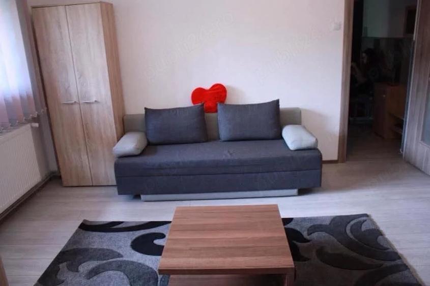 Apartament cu 2 camere semidecomandat în Astra