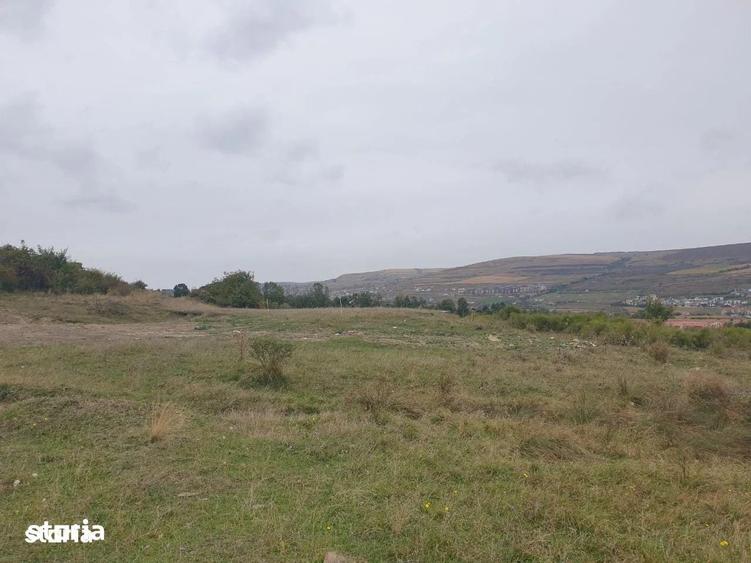 Teren de 500 mp, în Iris