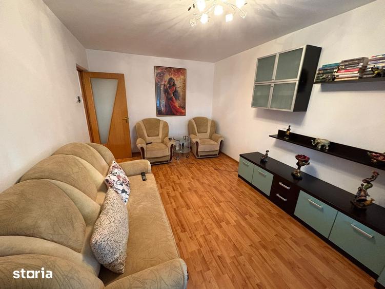 Apartament cu 3 camere în Sălăjan