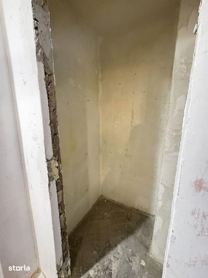 Apartament cu 3 camere decomandat în Decebal