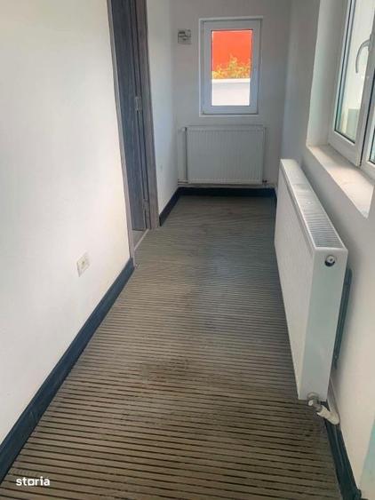 Casă cu 3 camere cu Teren 910 Mp în Central