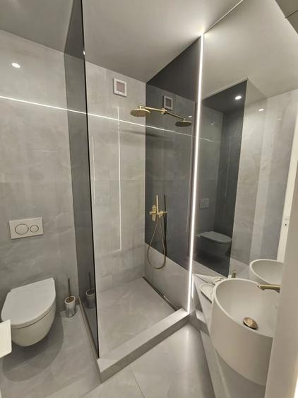 Apartament cu 3 camere semidecomandat, mobilat în Pipera