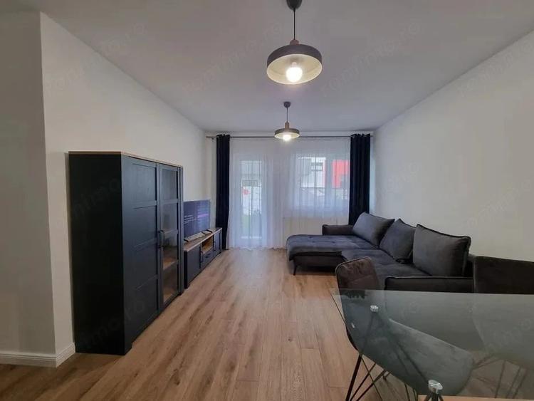 Apartament cu 2 camere decomandat în Bartolomeu
