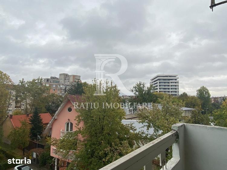 Apartament cu 2 camere în Decebal