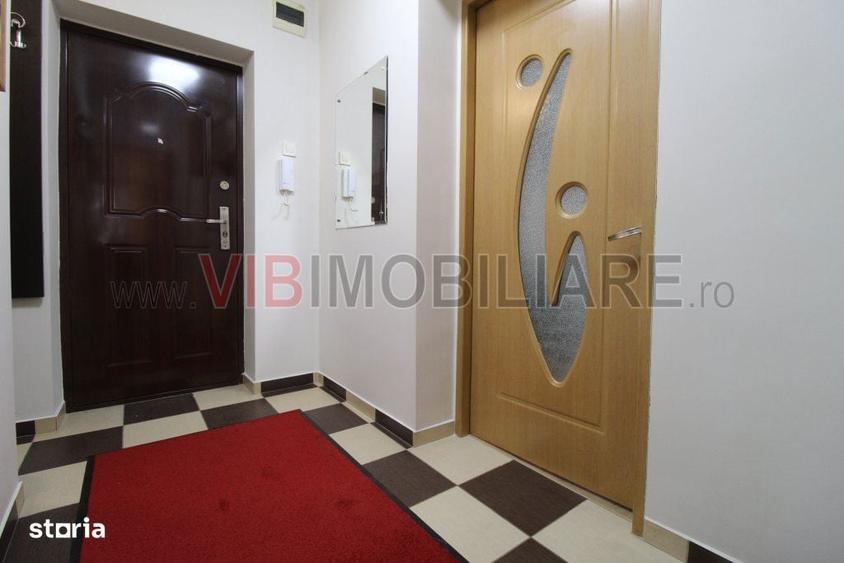 Garsonieră decomandată, mobilată în Decebal