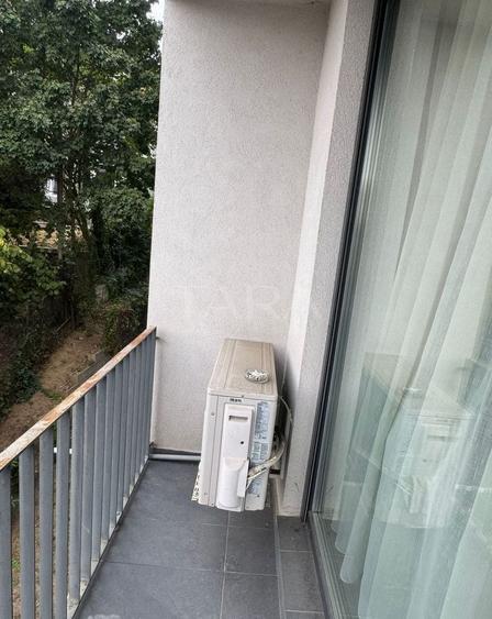 Apartament cu 3 camere semidecomandat, mobilat în Grigorescu