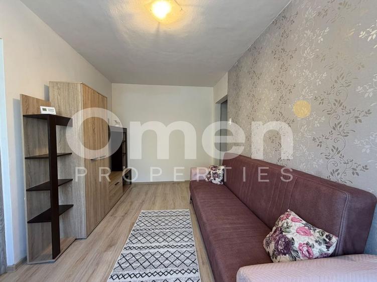 Apartament cu 2 camere semidecomandat, mobilat în Săsar