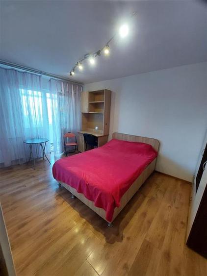 Garsonieră semidecomandată, mobilată în Podu Roș