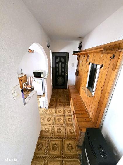 Apartament 2 camere semidecomandat, Micro 16 Str. Universului nr. 8 - 19