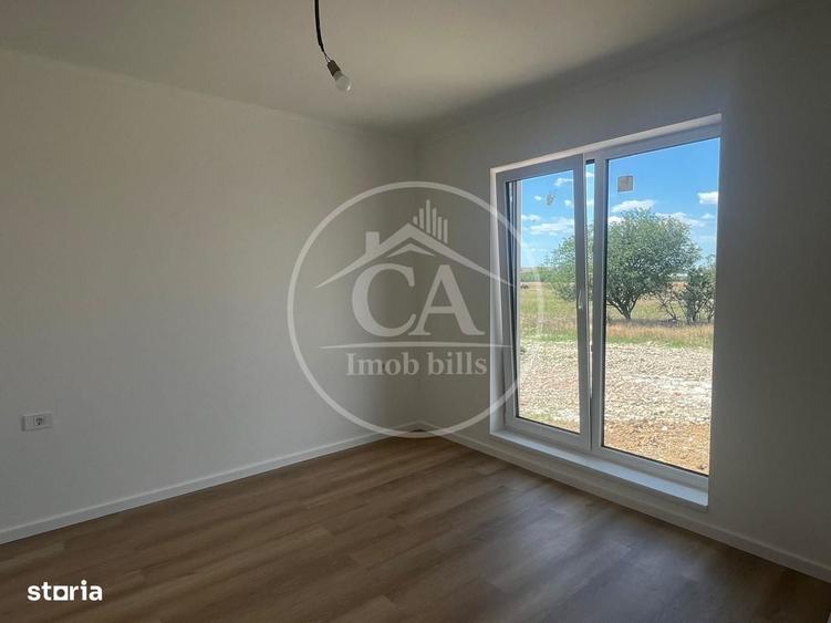 Casă cu 4 camere decomandat cu Teren 500 Mp în Sântandrei