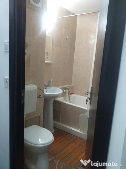 Garsonieră decomandată în Colentina