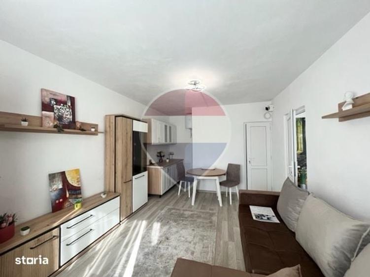 Apartament cu 5 camere în Mârșa