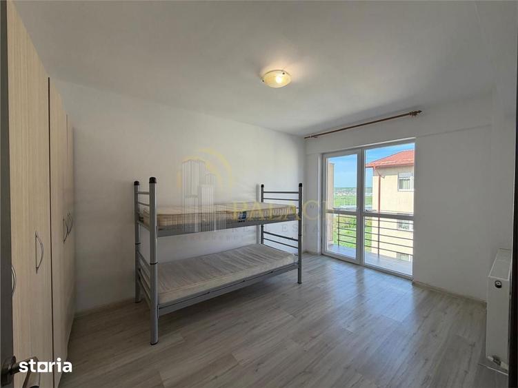 Apartament cu 3 camere în Valea Lupului