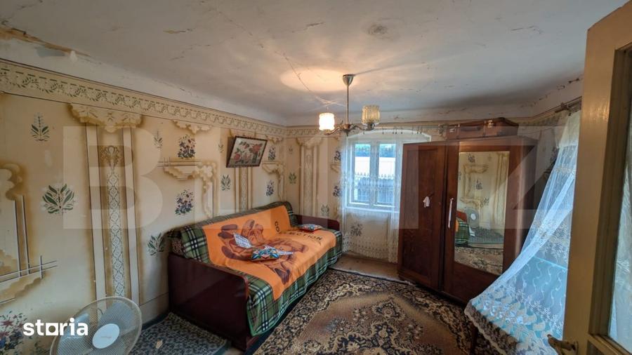 Casă cu 3 camere cu Teren 2540 Mp în Central