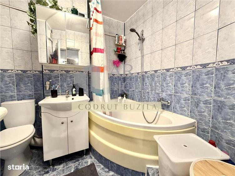Apartament 3 camere, decomandat, ultracentral, Ploiesti - 4