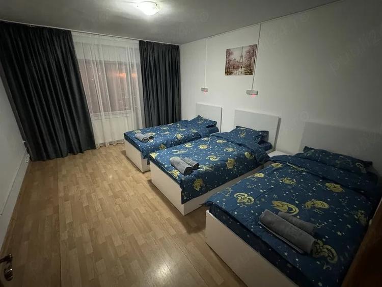 Apartament cu 4 camere decomandat în Central