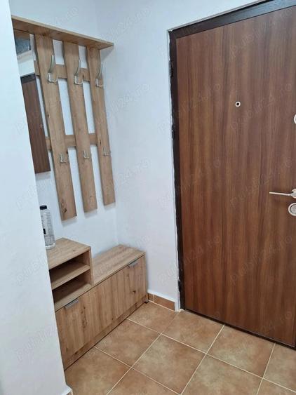 Garsonieră decomandată, mobilată în Girocului