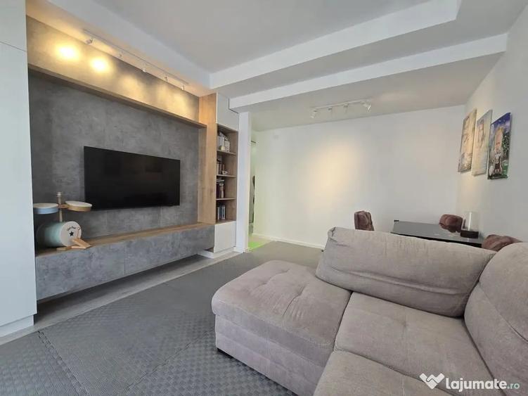 Apartament cu 2 camere decomandat în Ștefăneștii de Jos