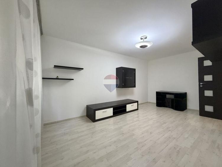 Apartament 2 camere de închiriat – Ghencea, capătul tramvaiului 41 - 2