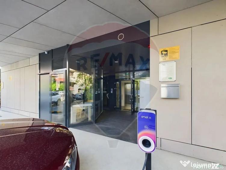 Spațiu comercial, de 1,307 mp, în Decebal