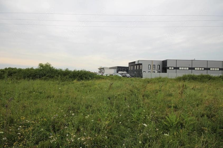 Teren de 9400 mp, în Mehala