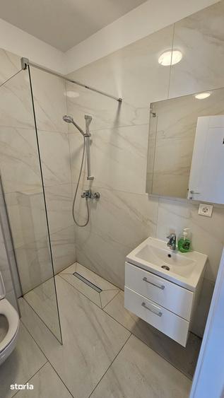Apartament cu 8 camere în Vest
