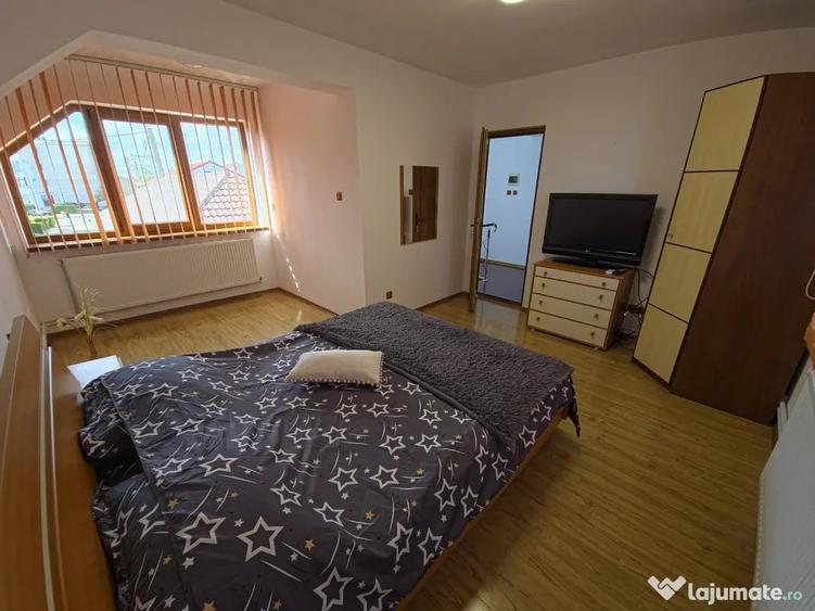 Casă cu 3 camere cu Teren 200 Mp în Cumpăna
